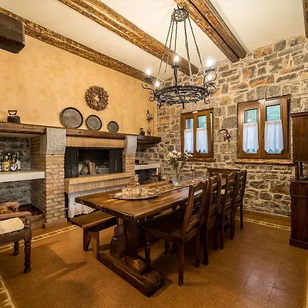 Villa Mylonas Ano Polidhrosos